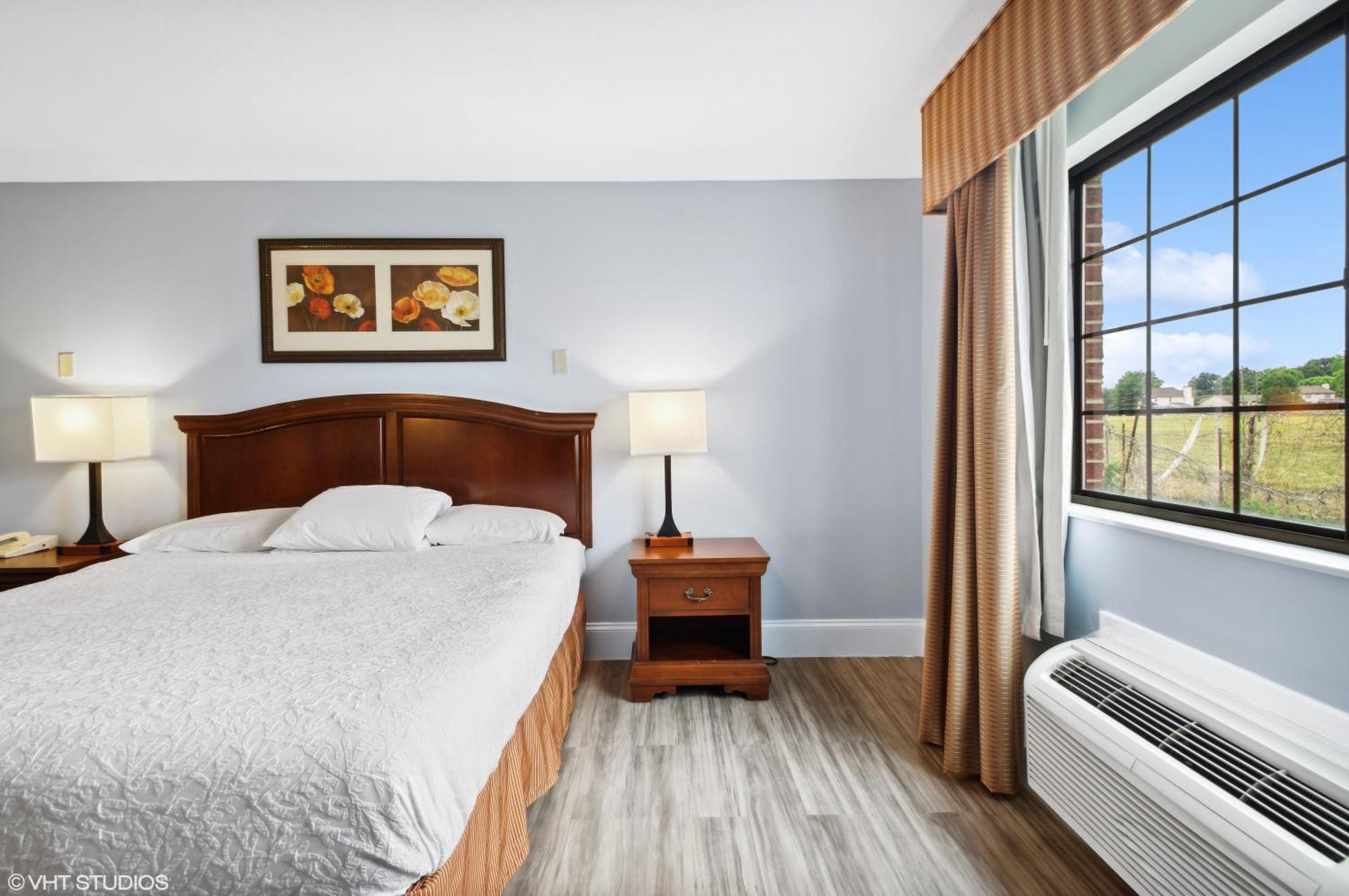 My Hometown Inn Mooresville Экстерьер фото